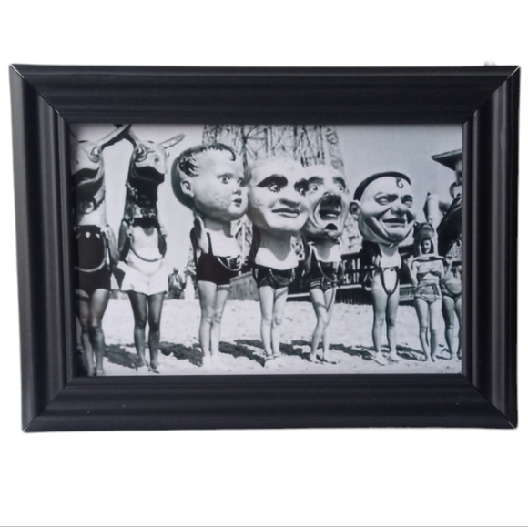 Bobbleheads fun at the Beach summer vintage retro 50s 60s frame photo print Art - Picture 3 of 3